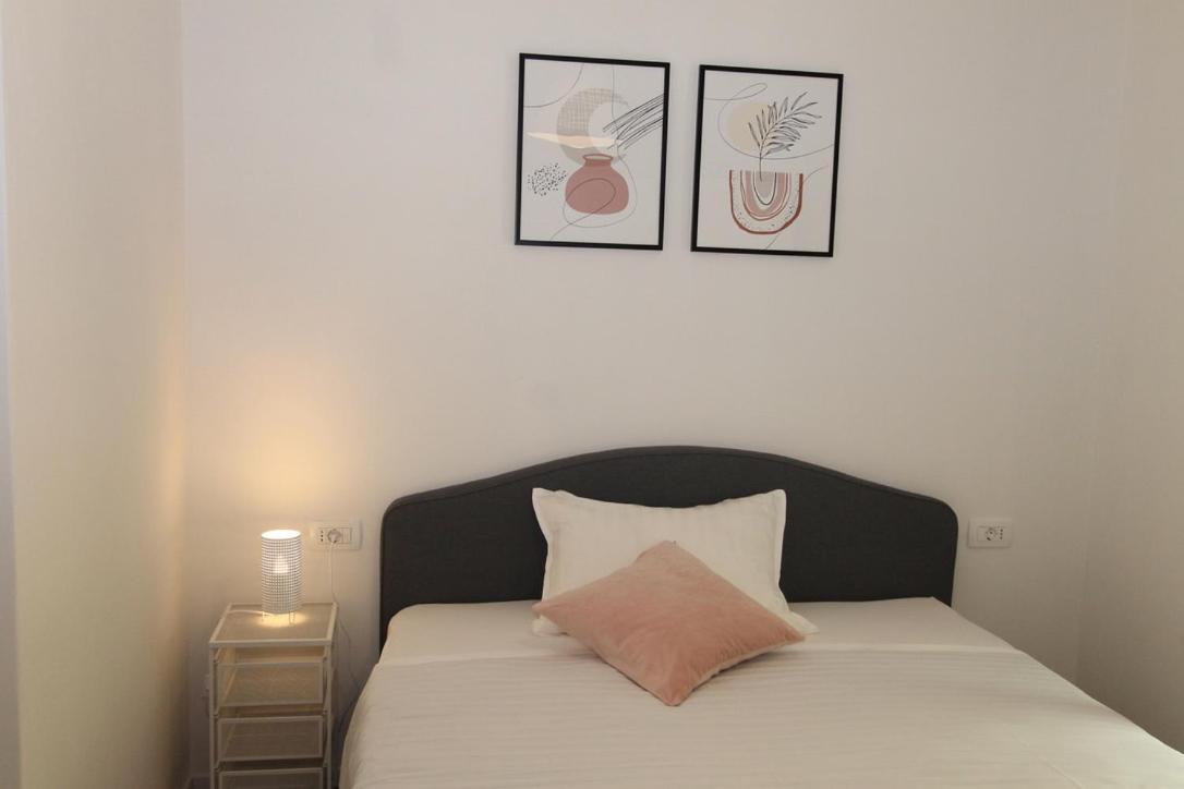 Apartament L *