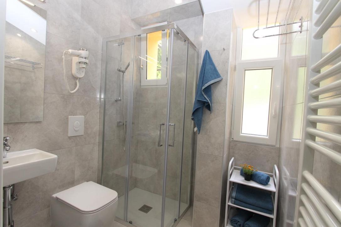 Apartment L Rasa
