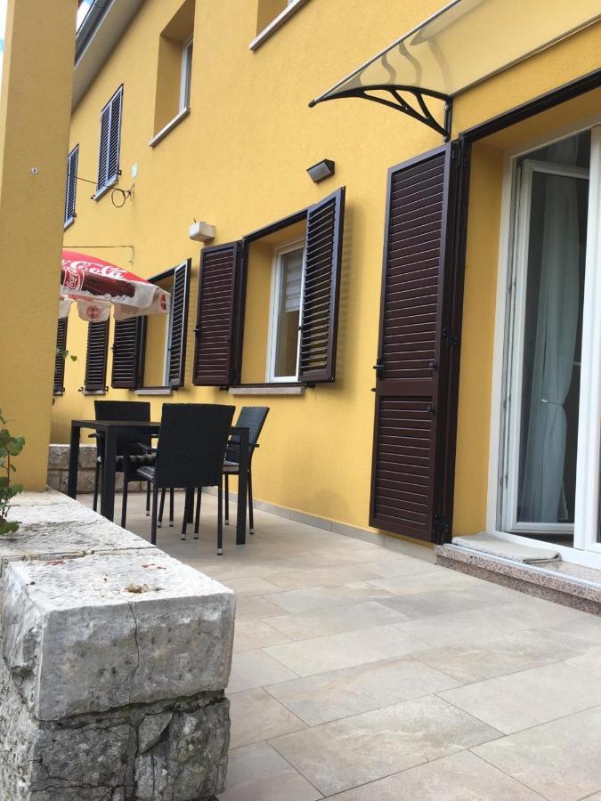 Apartment L